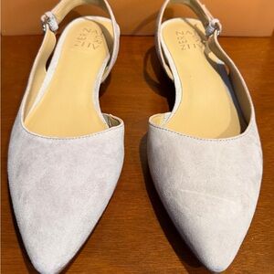 Naturalizer Light Gray Slingback Flats